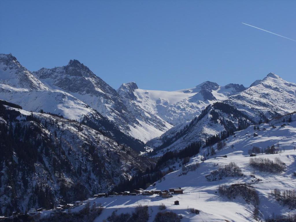 Hotel Pez Ault Disentis Zewnętrze zdjęcie