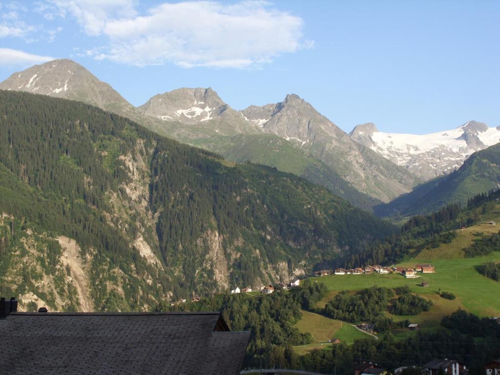 Hotel Pez Ault Disentis Zewnętrze zdjęcie