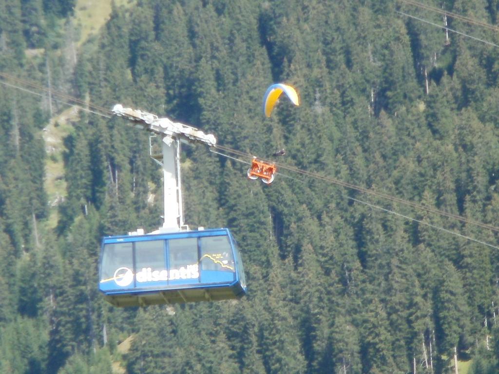 Hotel Pez Ault Disentis Zewnętrze zdjęcie